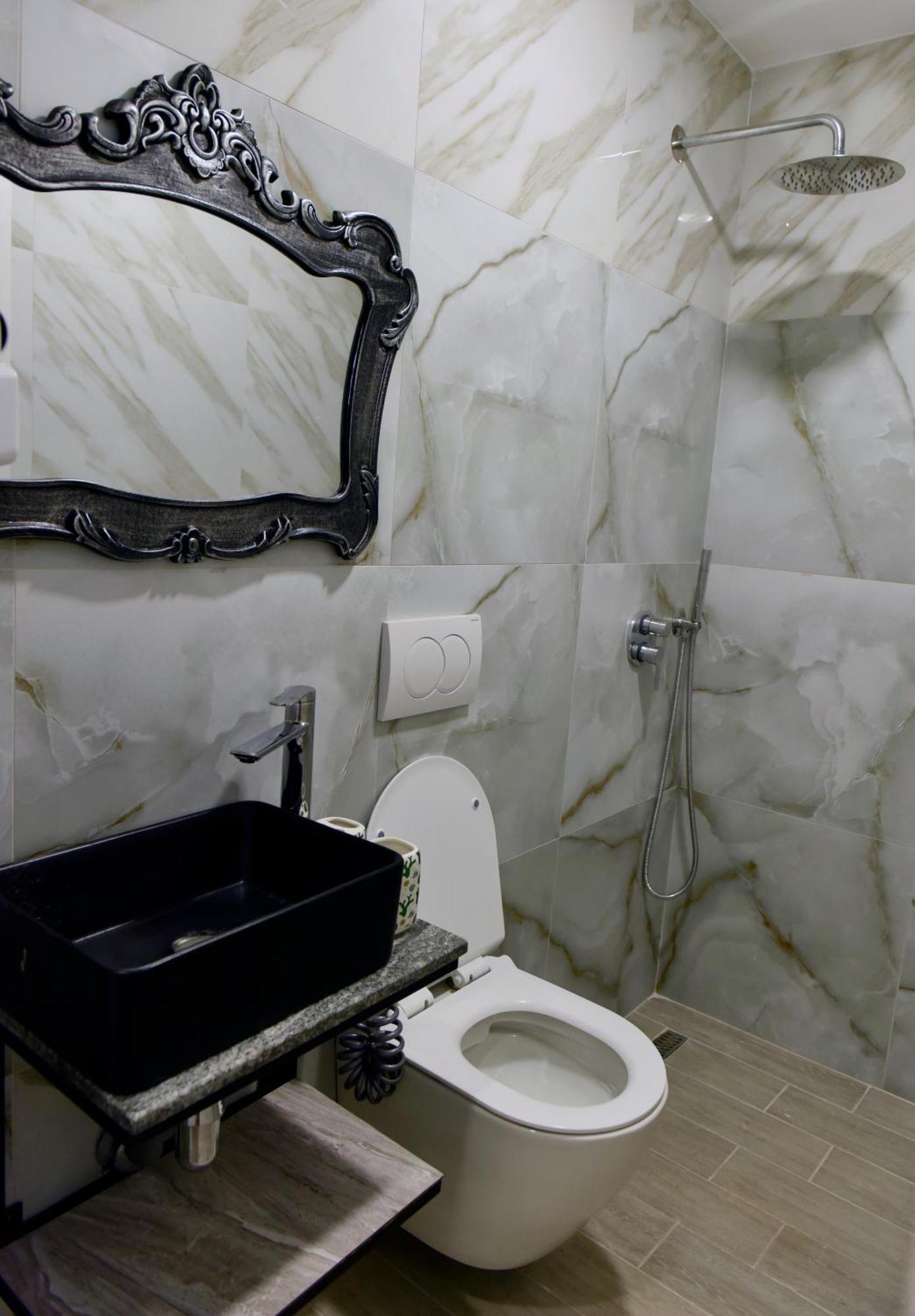 City Center Rooms And Apartments Durres Ngoại thất bức ảnh